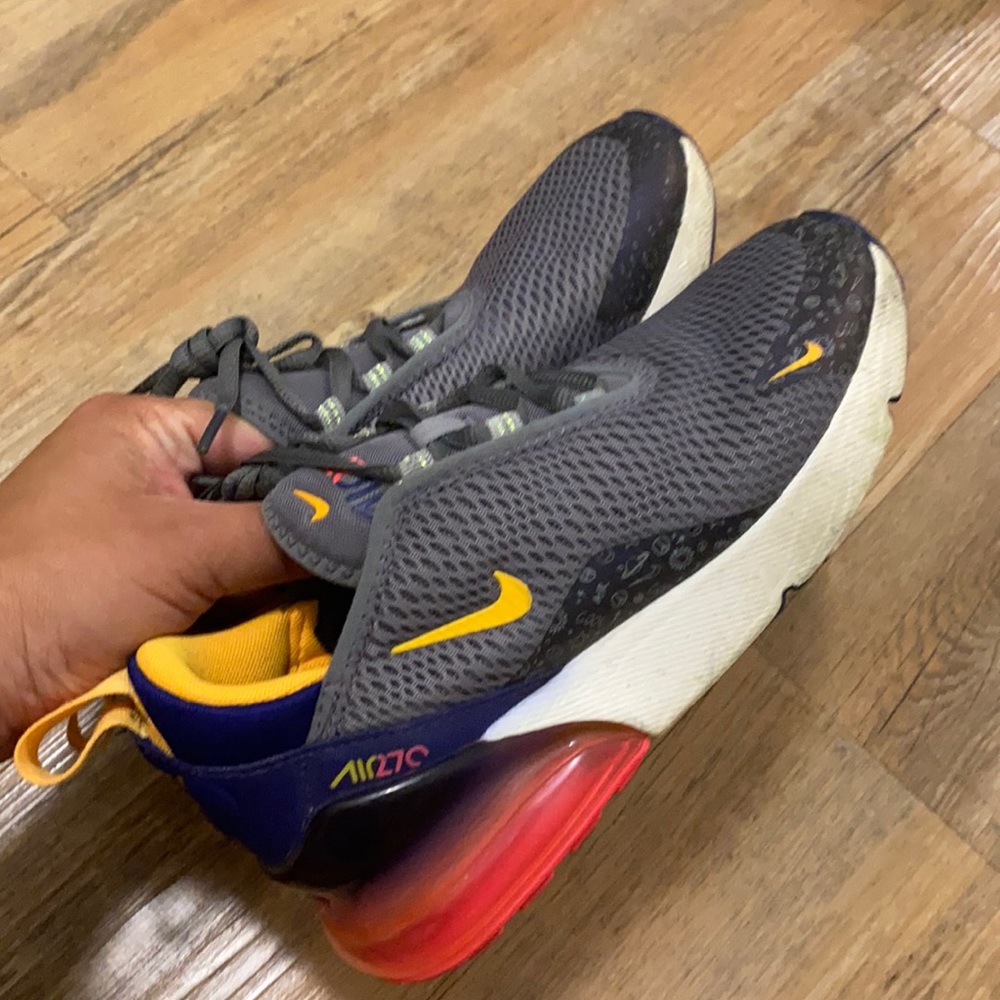 Nike size 2.5y
